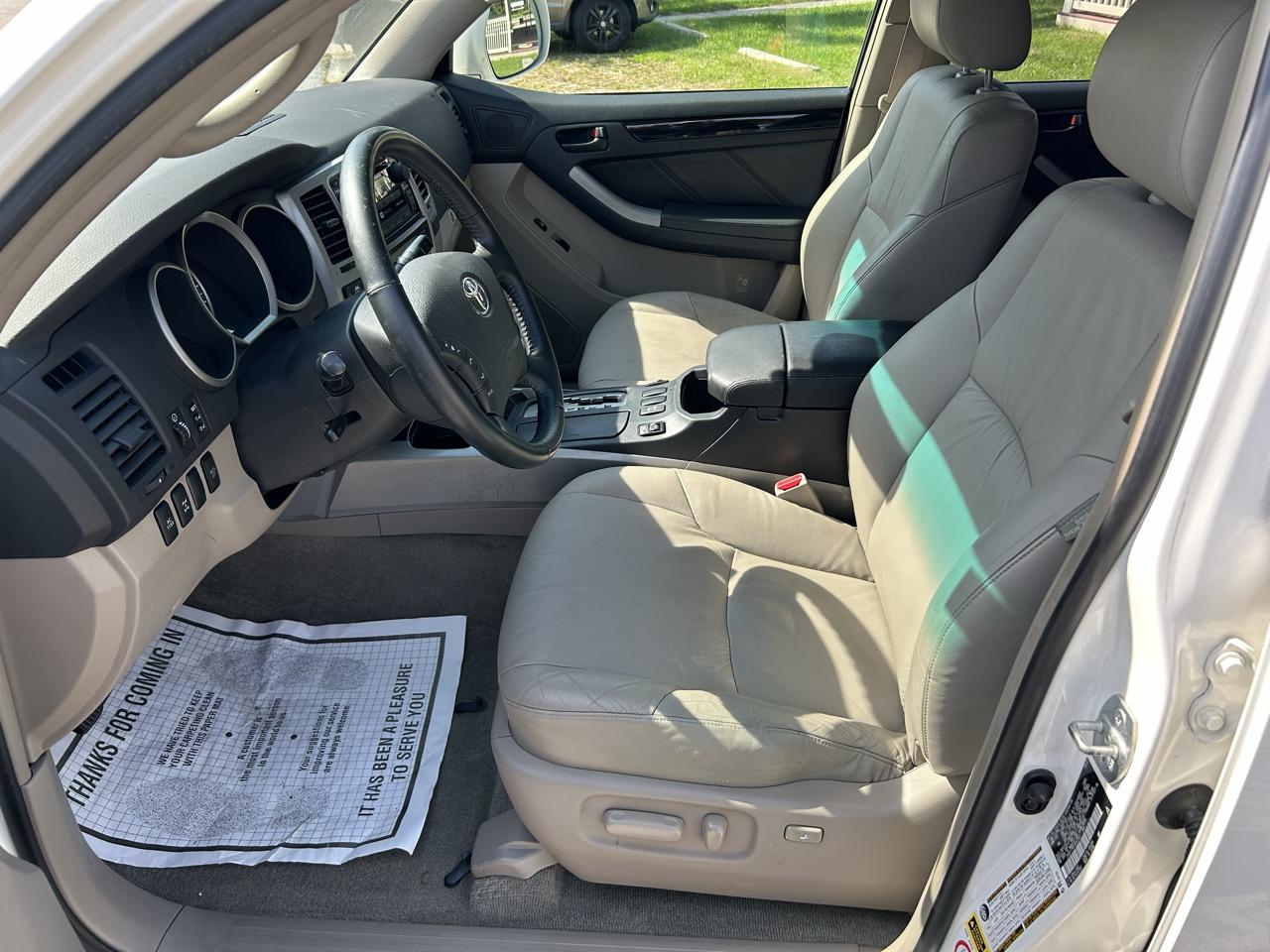 Toyota 4Runner Limited 4WD V8 2007