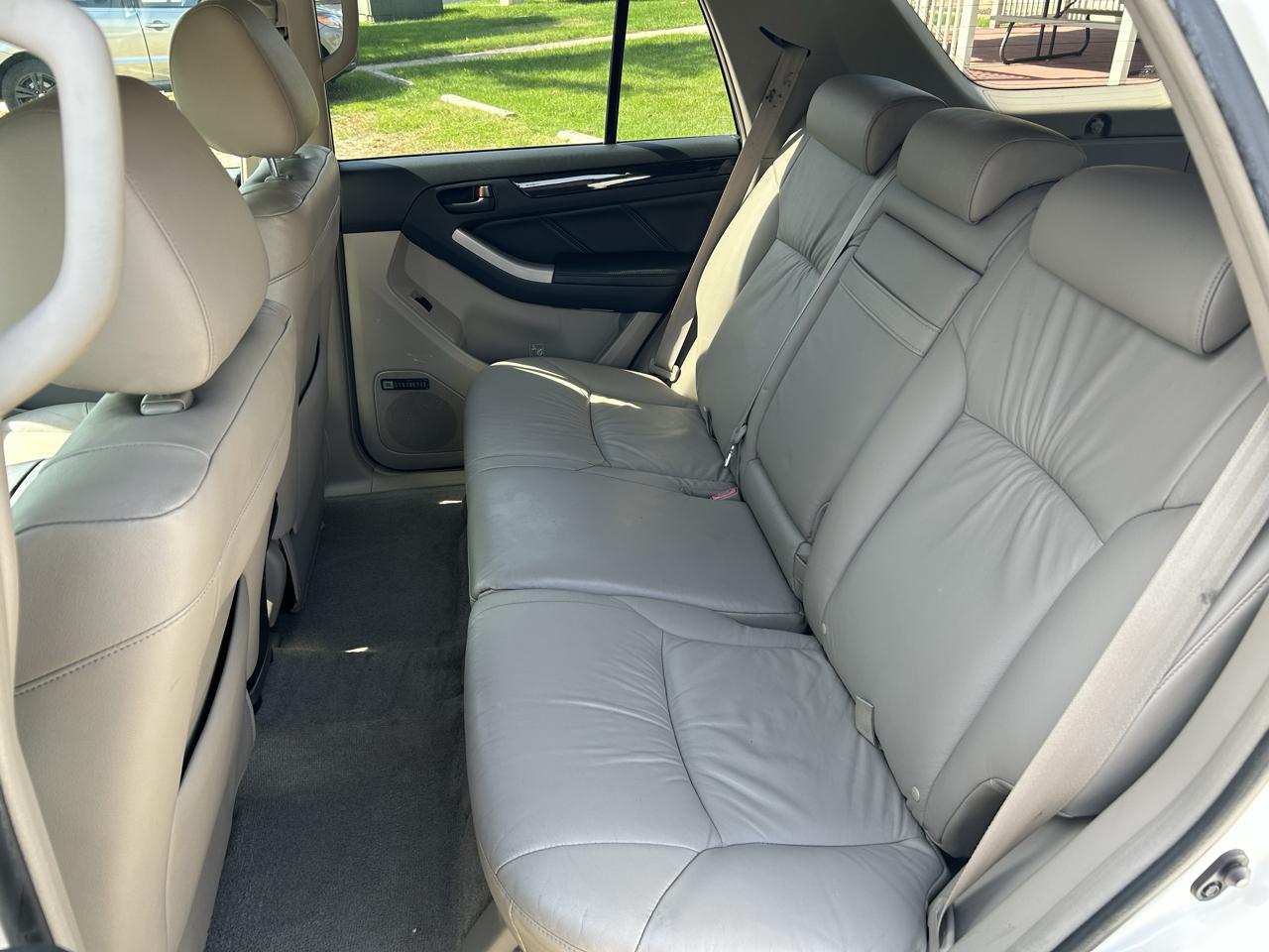 Toyota 4Runner Limited 4WD V8 2007