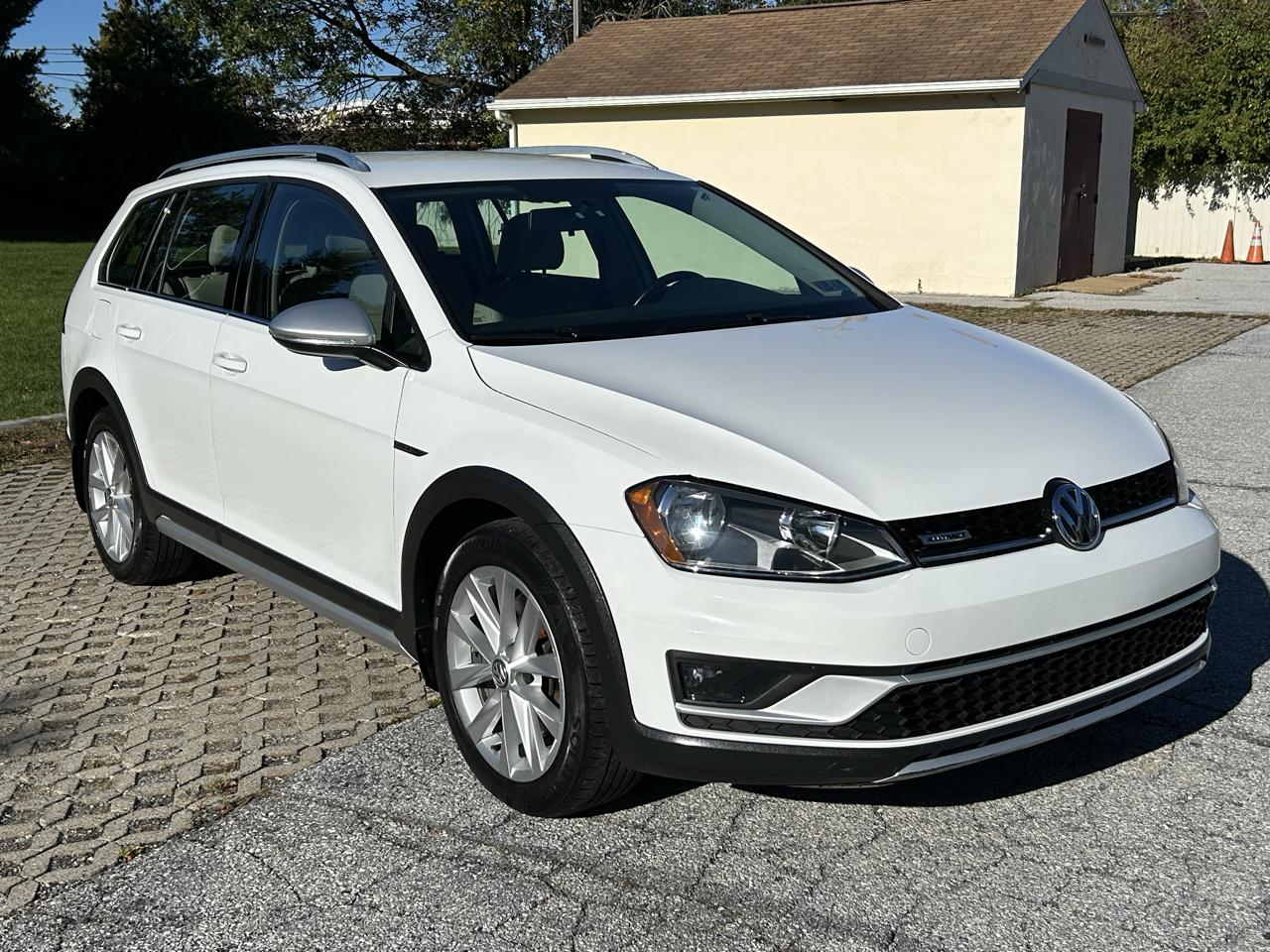 Volkswagen Golf Alltrack TSI S 6A 2017