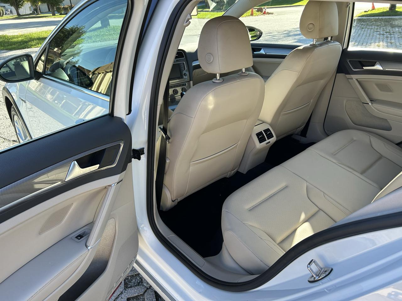 Volkswagen Golf Alltrack TSI S 6A 2017