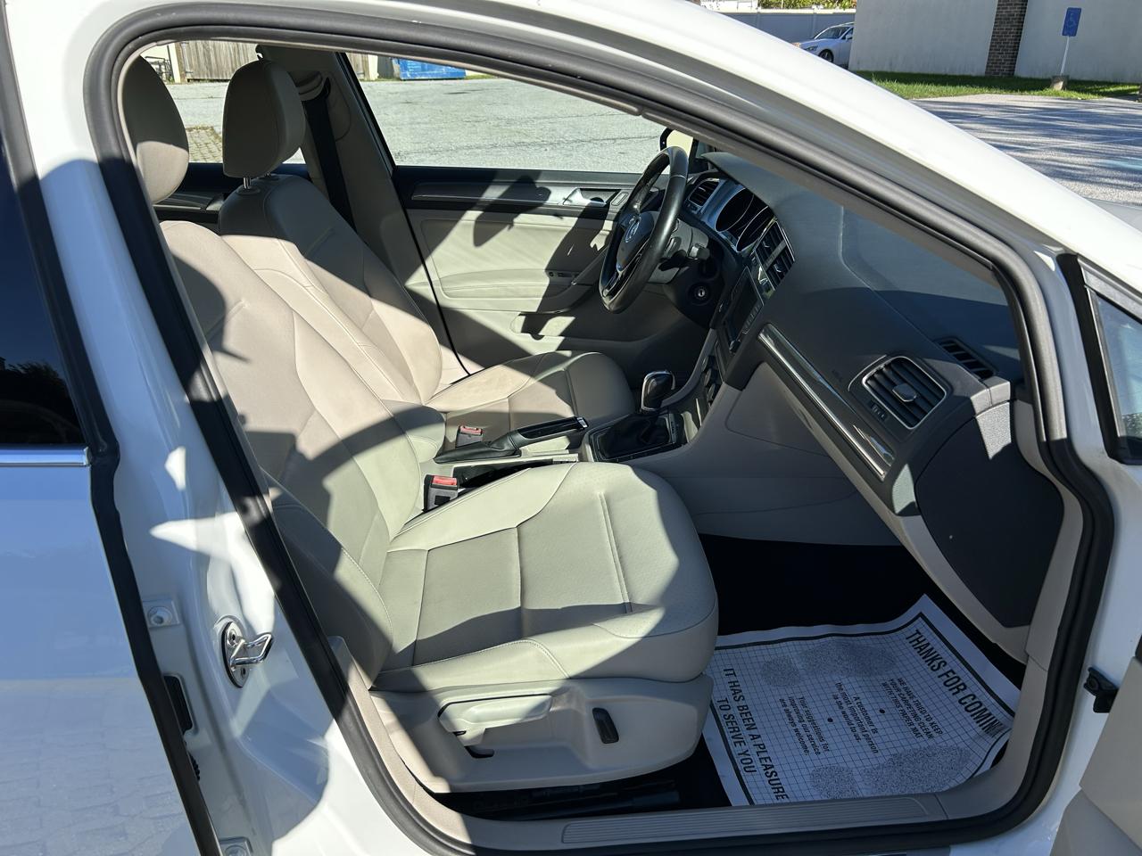 Volkswagen Golf Alltrack TSI S 6A 2017