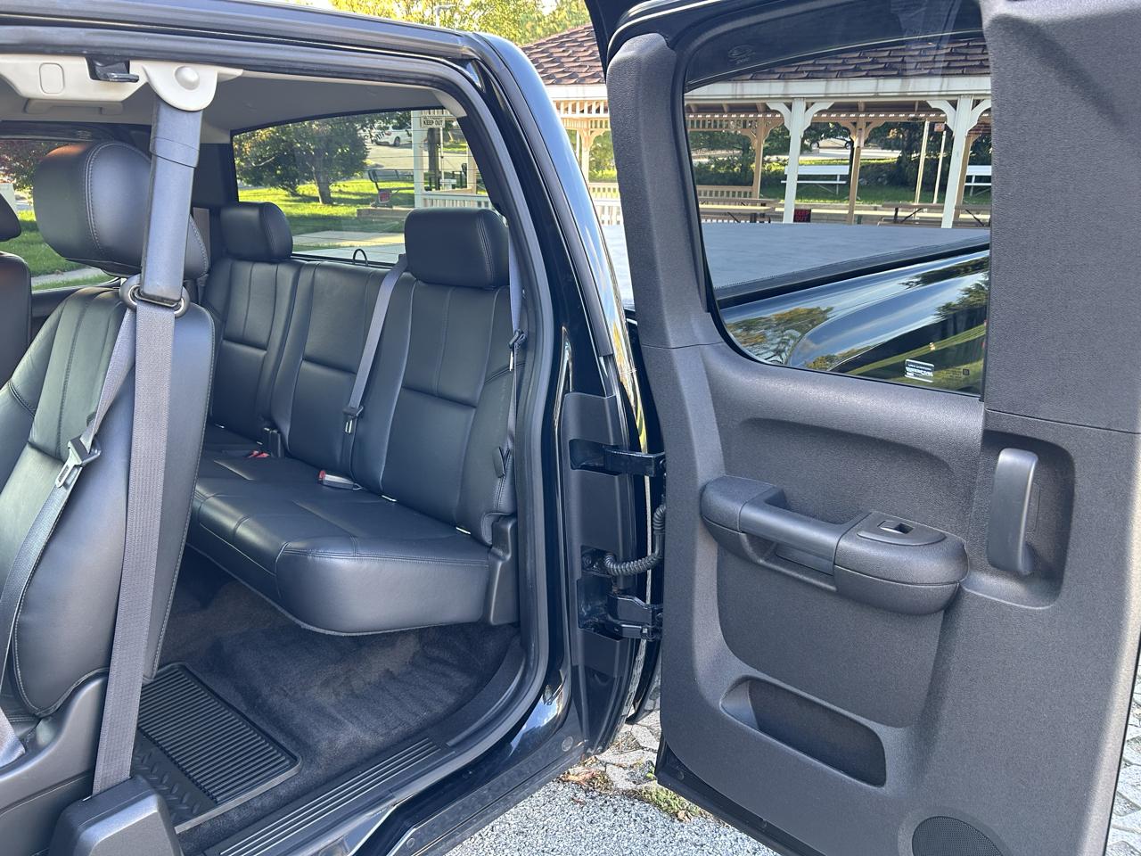 Chevrolet Silverado 1500 LTZ Ext. Cab Long Box 4WD 2012