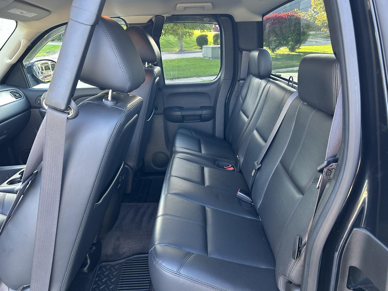 Chevrolet Silverado 1500 LTZ Ext. Cab Long Box 4WD 2012
