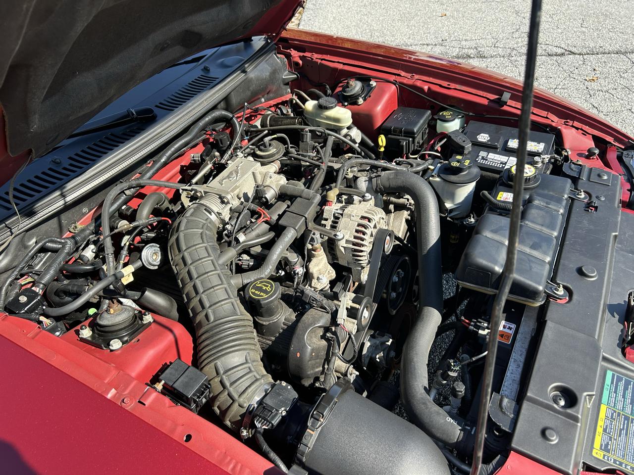 Ford Mustang GT Deluxe Convertible 2004