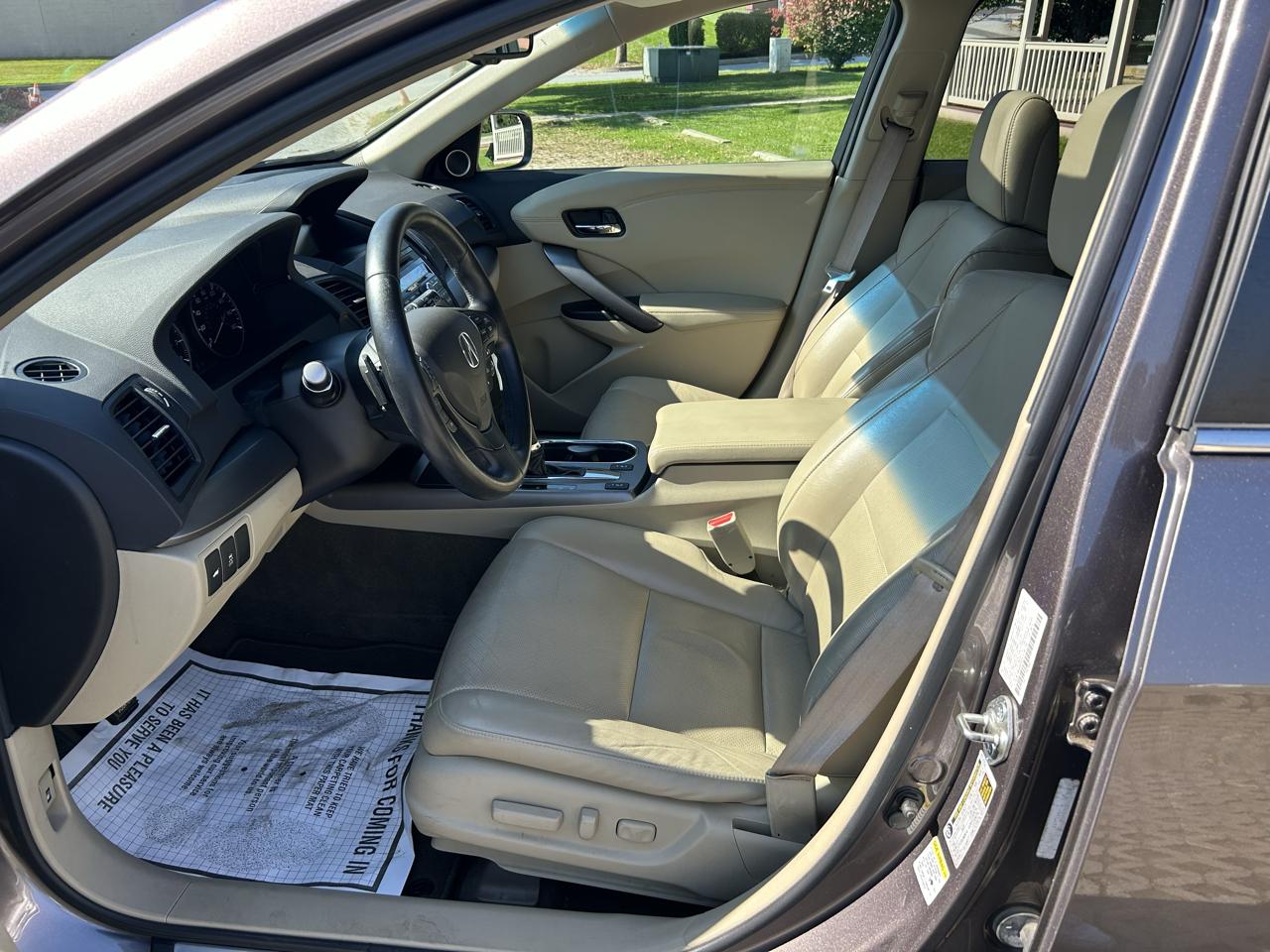 Acura RDX 6-Spd AT AWD w/ Technology Package 2013