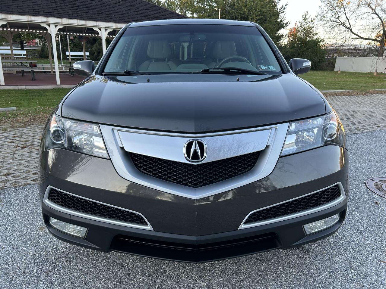 Acura MDX 6-Spd AT w/Tech Package 2012