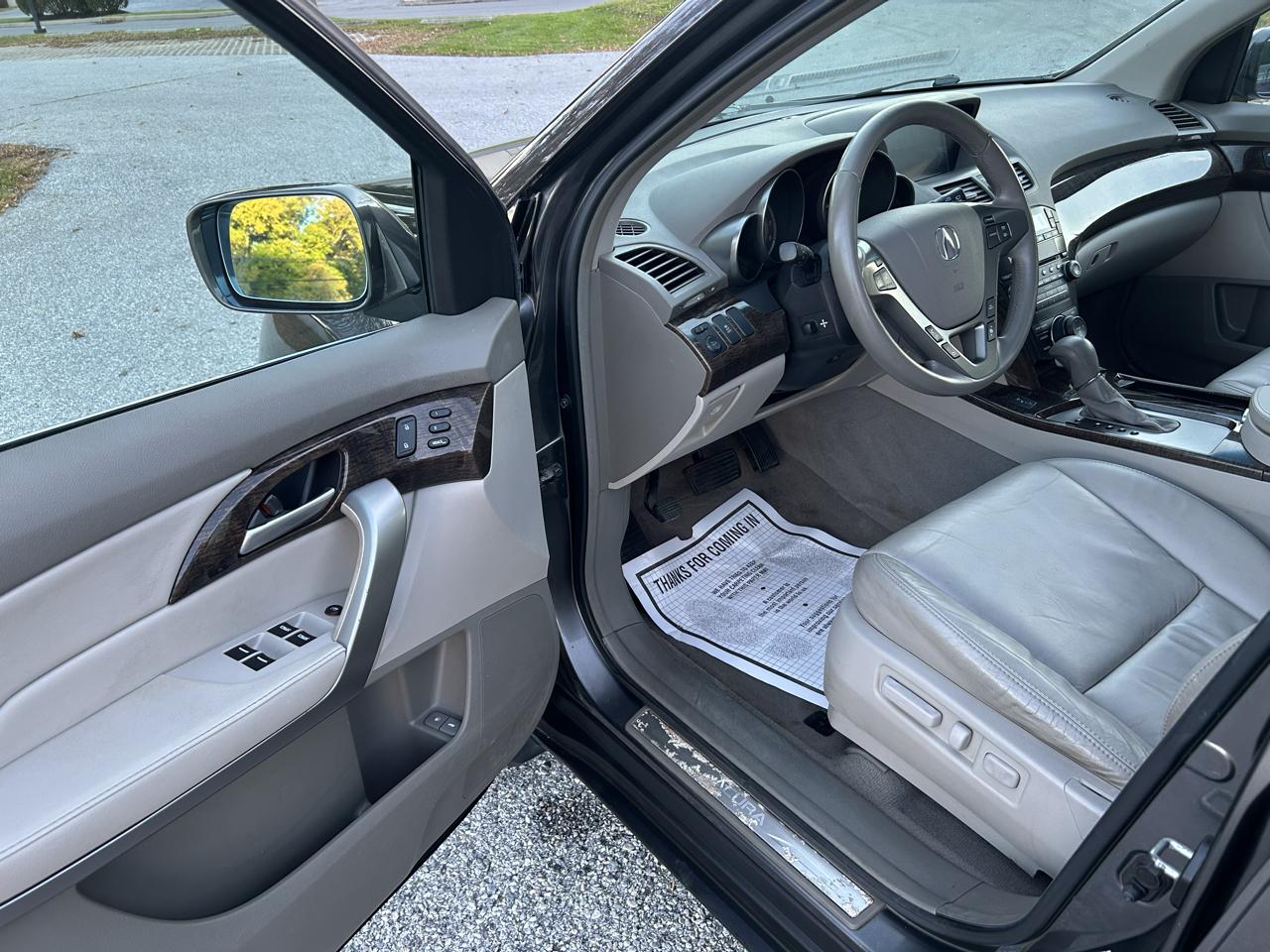Acura MDX 6-Spd AT w/Tech Package 2012