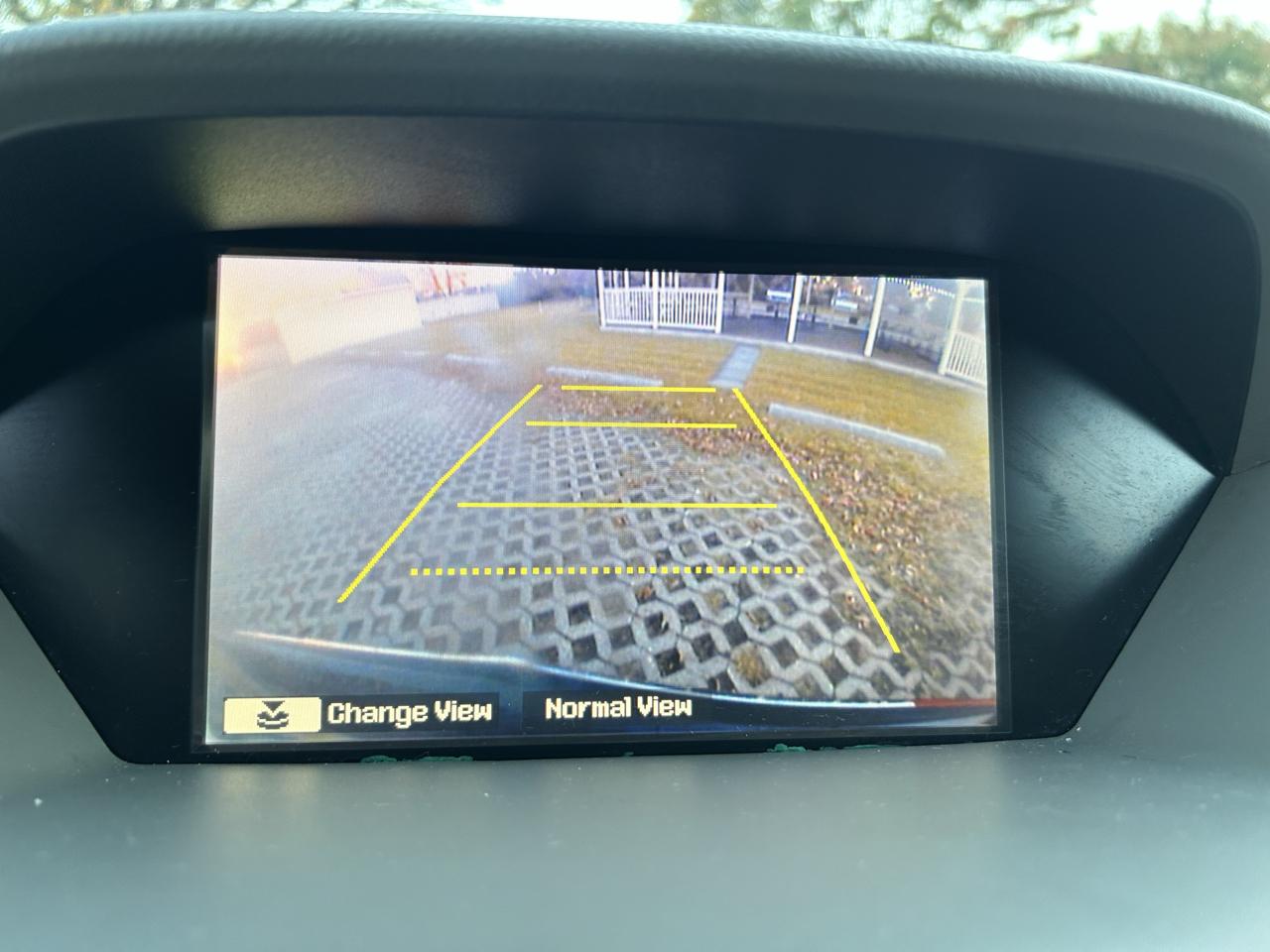 Acura MDX 6-Spd AT w/Tech Package 2012