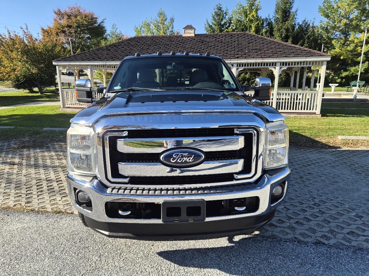 Ford F-250 SD XLT Crew Cab Long Bed 4WD 2011
