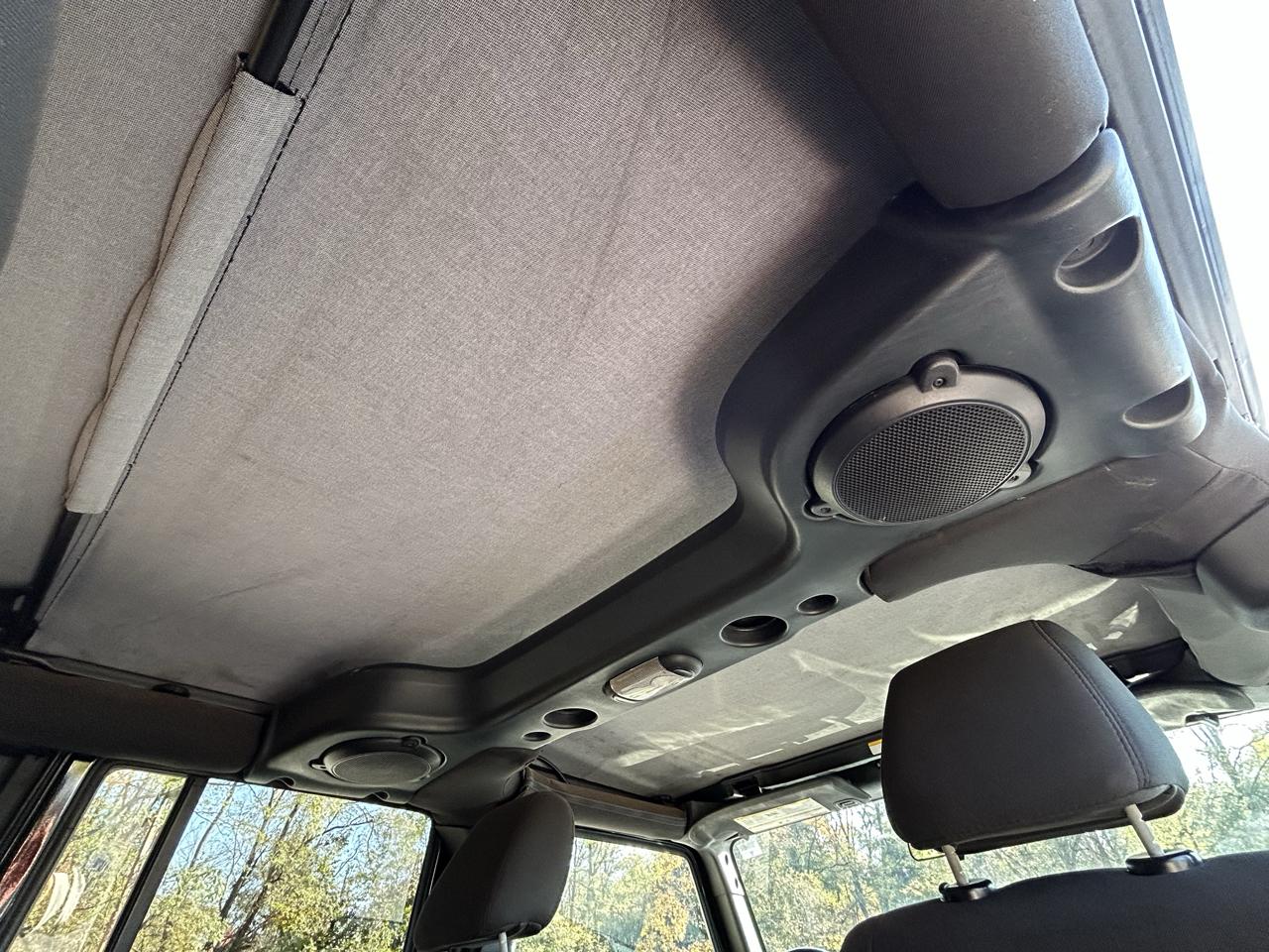 Jeep Wrangler Unlimited Sport 4WD 2012