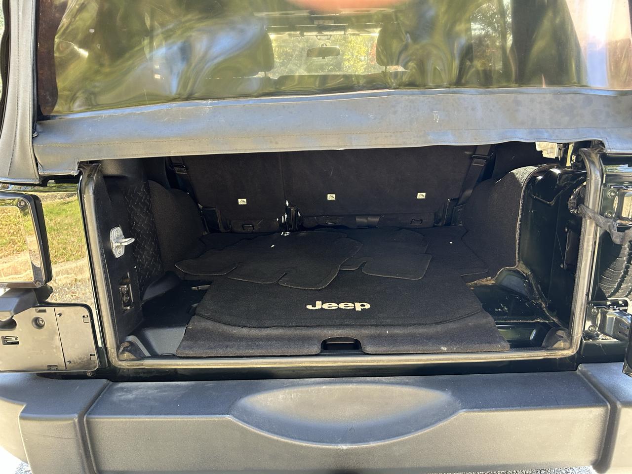Jeep Wrangler Unlimited Sport 4WD 2012