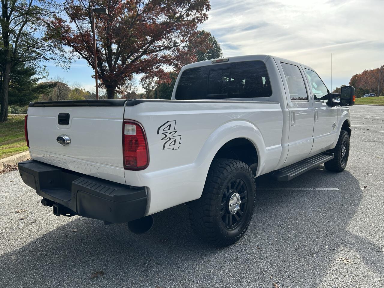 Ford F-250 SD Lariat Crew Cab 4WD 2016