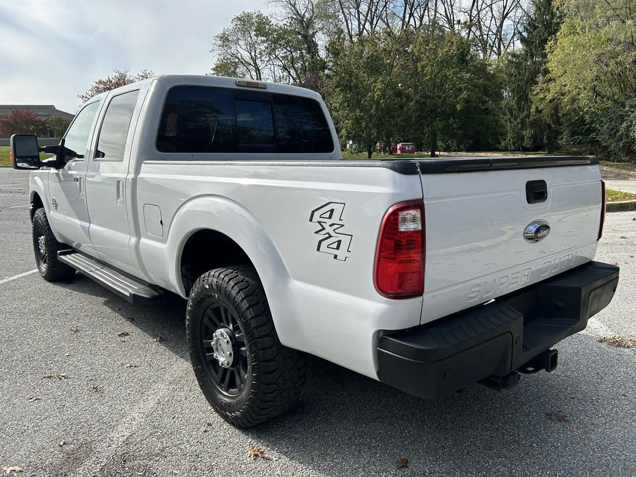 Ford F-250 SD Lariat Crew Cab 4WD 2016