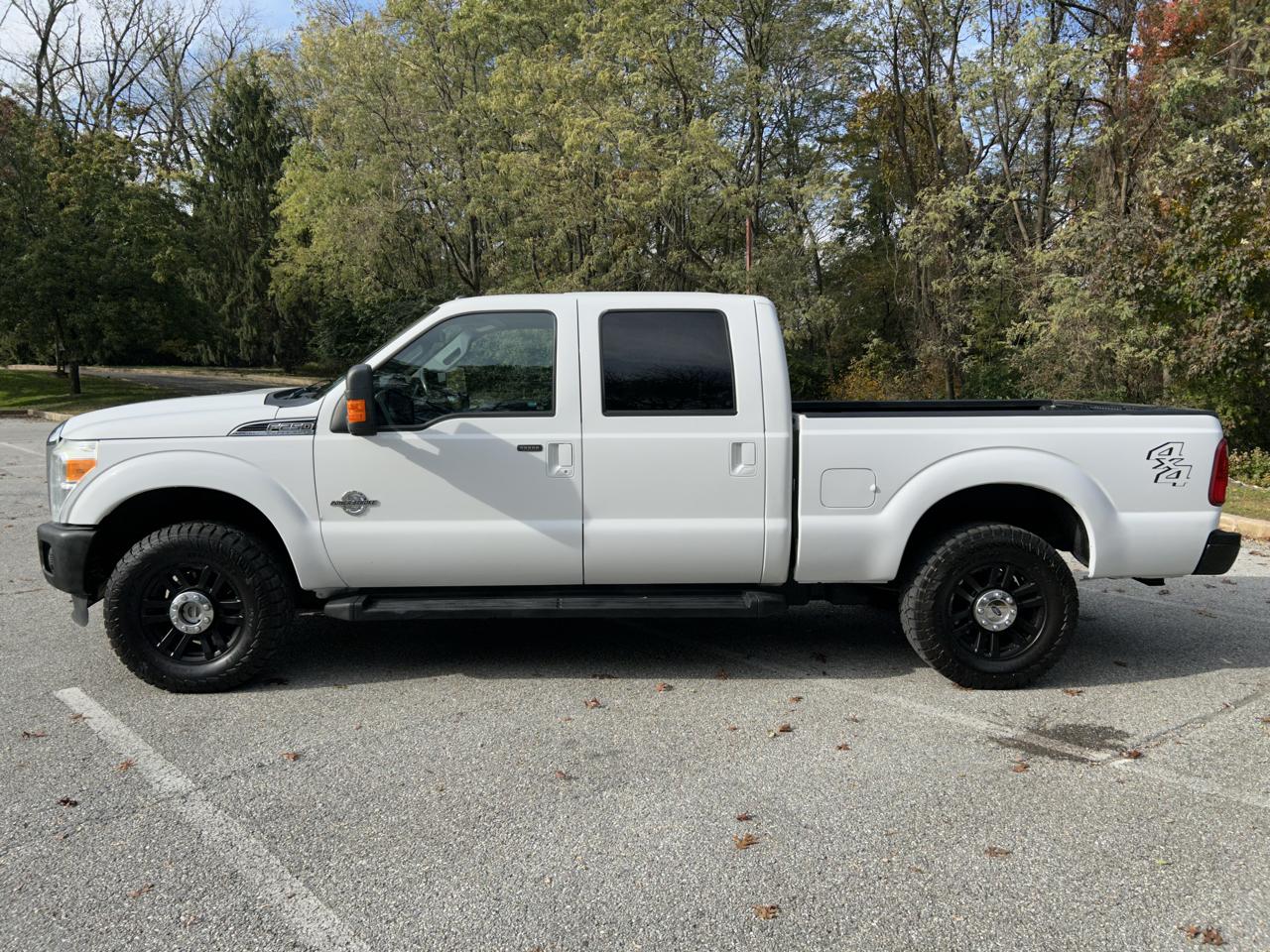 Ford F-250 SD Lariat Crew Cab 4WD 2016