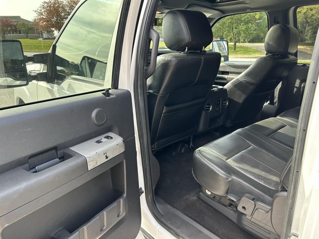 Ford F-250 SD Lariat Crew Cab 4WD 2016