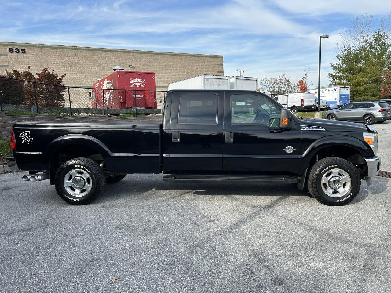 Ford F-250 SD XLT Crew Cab Long Bed 4WD 2016