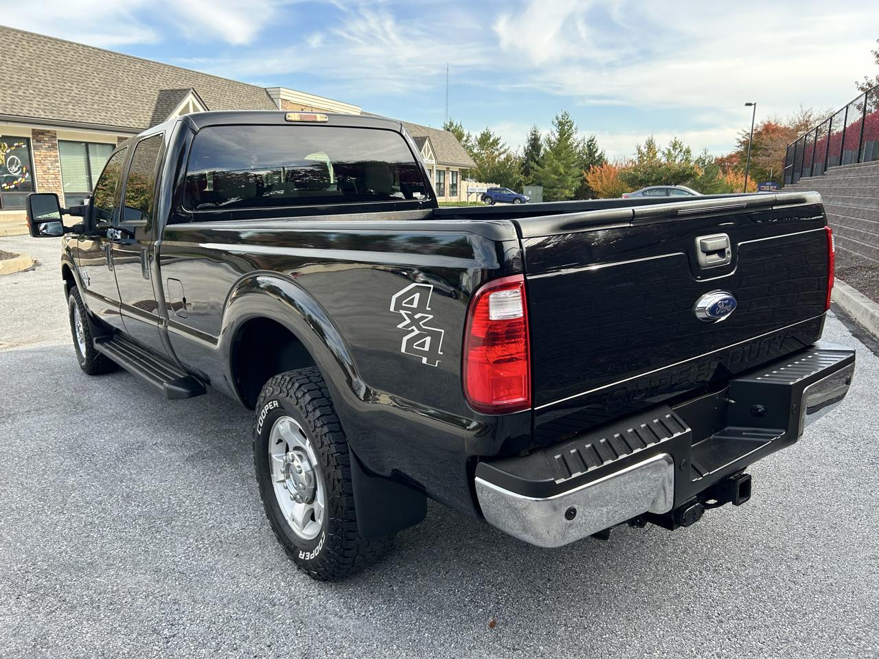 Ford F-250 SD XLT Crew Cab Long Bed 4WD 2016