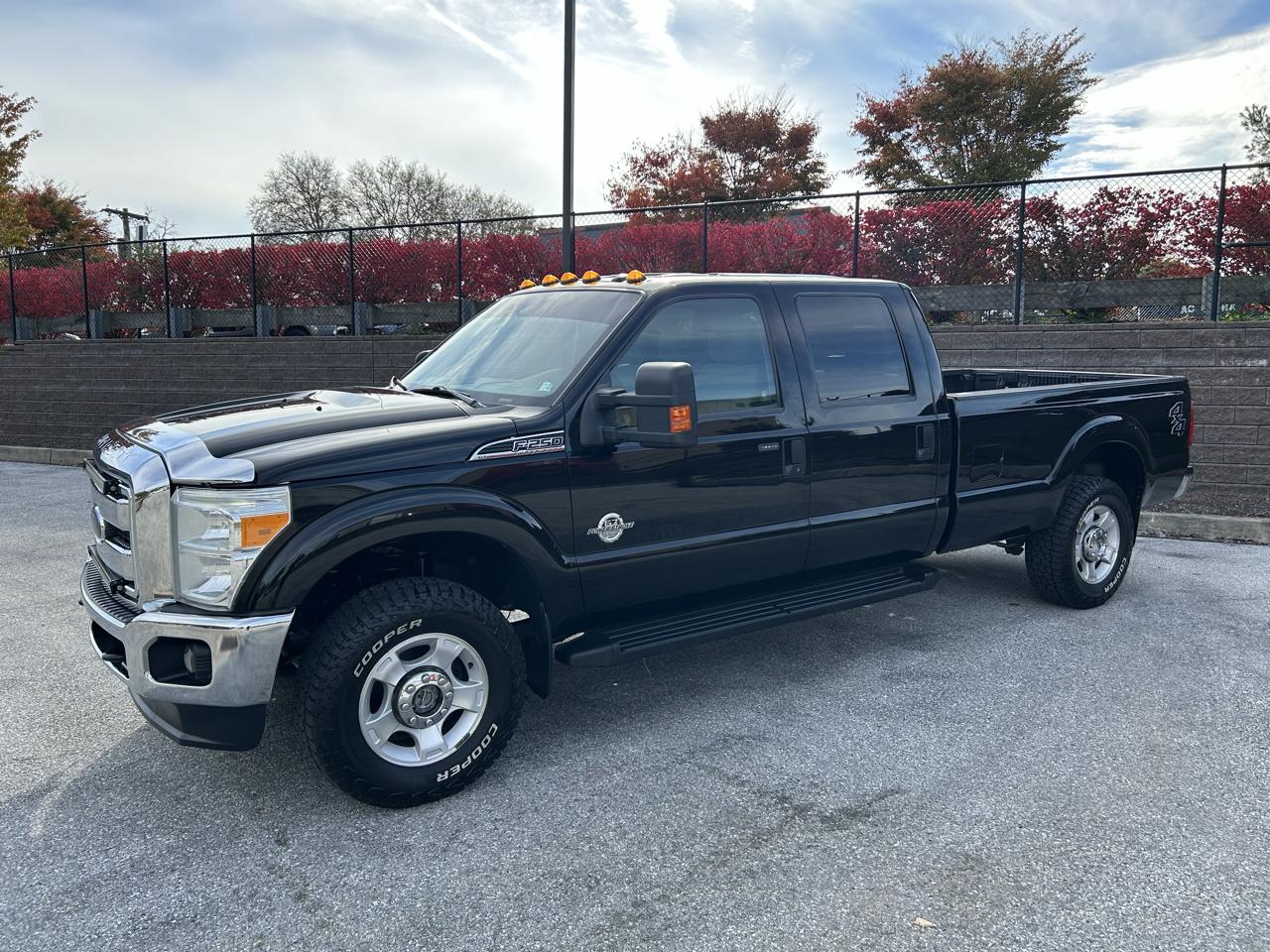 Ford F-250 SD XLT Crew Cab Long Bed 4WD 2016