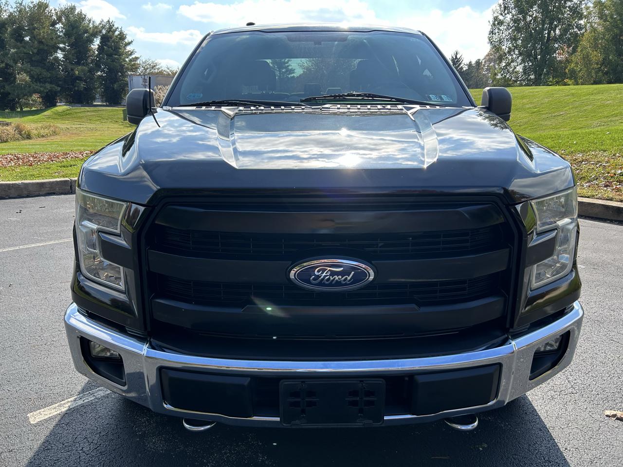Ford F-150 XL SuperCrew 5.5-ft. Bed 4WD 2015