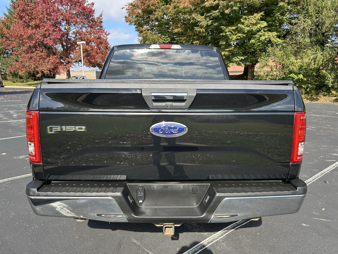Ford F-150 XL SuperCrew 5.5-ft. Bed 4WD 2015