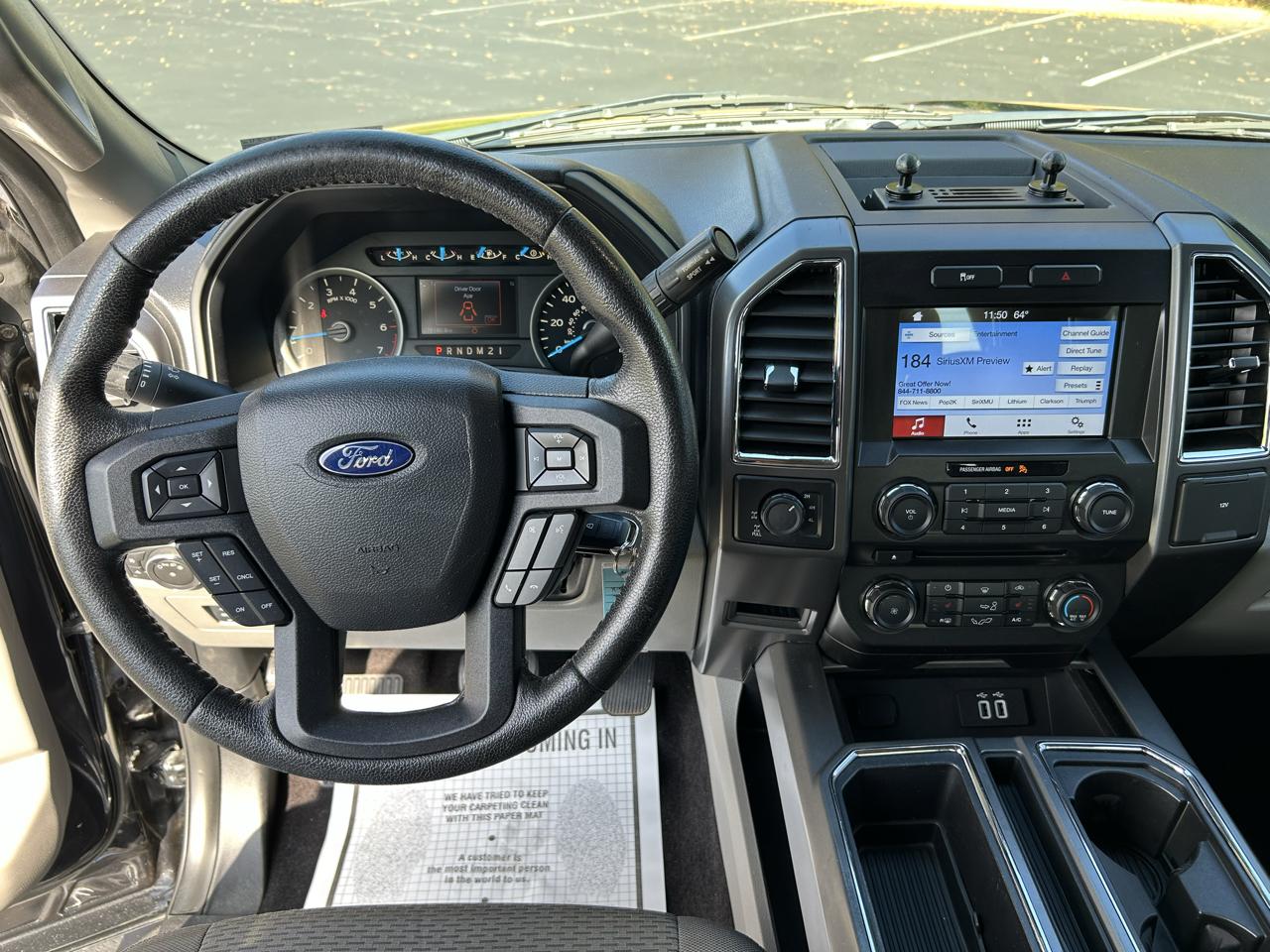 Ford F-150 XL SuperCrew 5.5-ft. Bed 4WD 2015