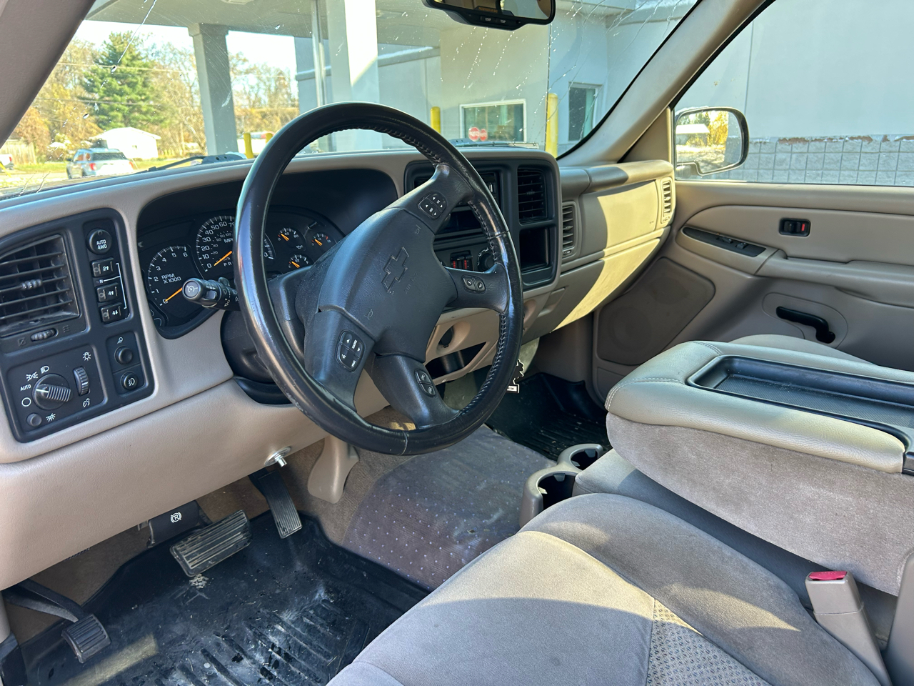 2006 Chevrolet Silverado 1500 LS photo 3