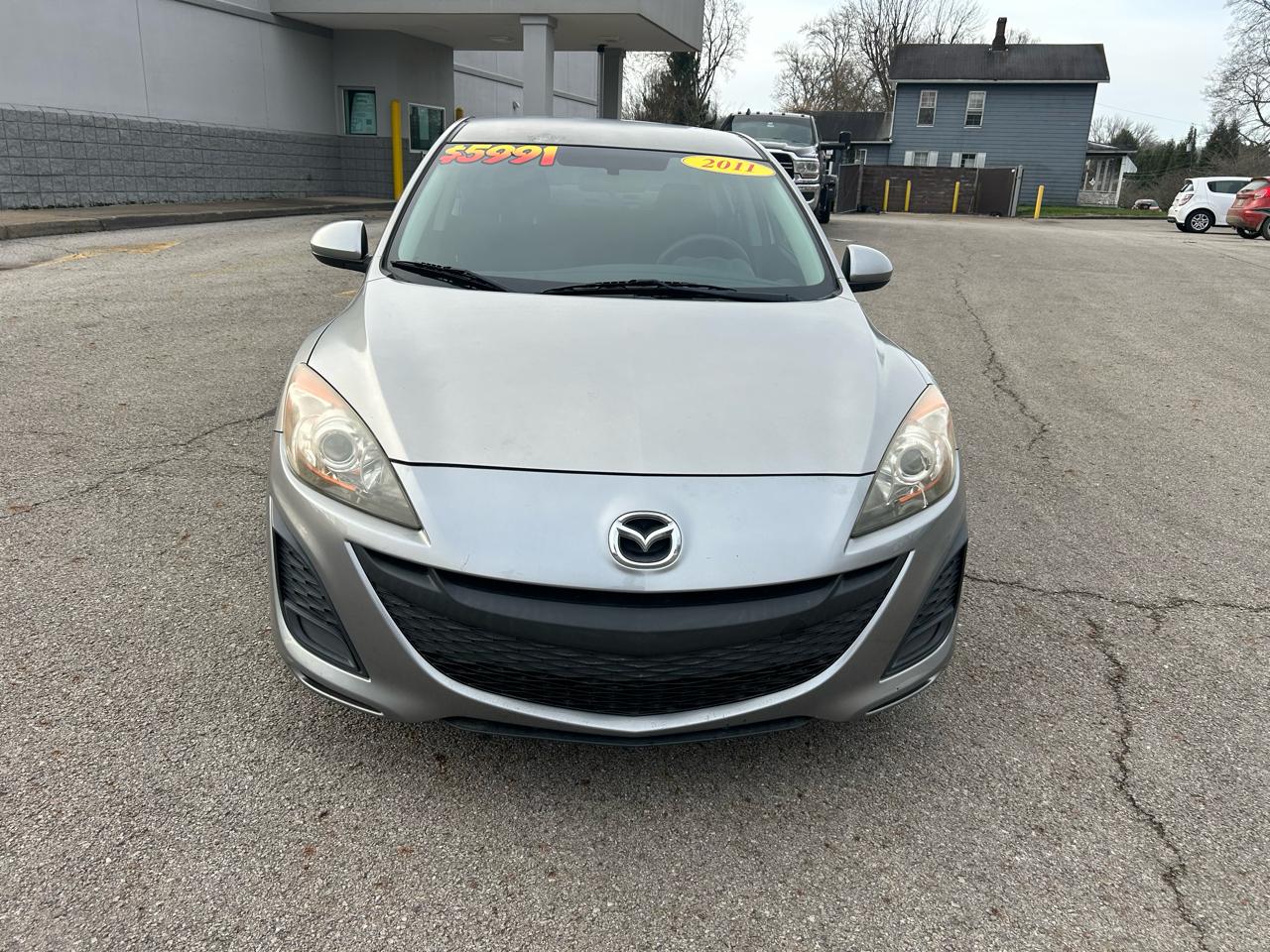 Mazda MAZDA3 i Touring 4-door 2011