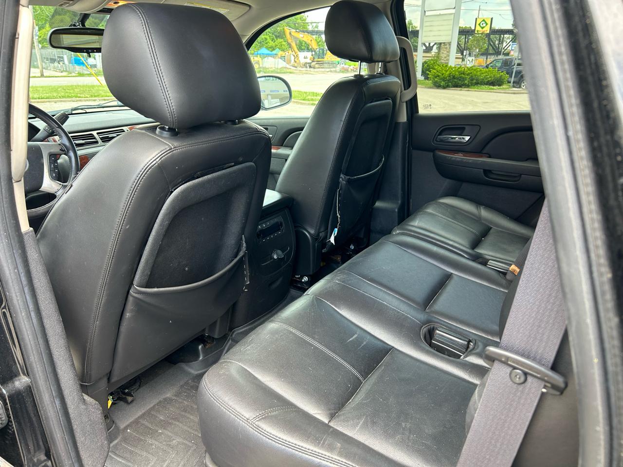 Chevrolet Tahoe LT 4WD 2011