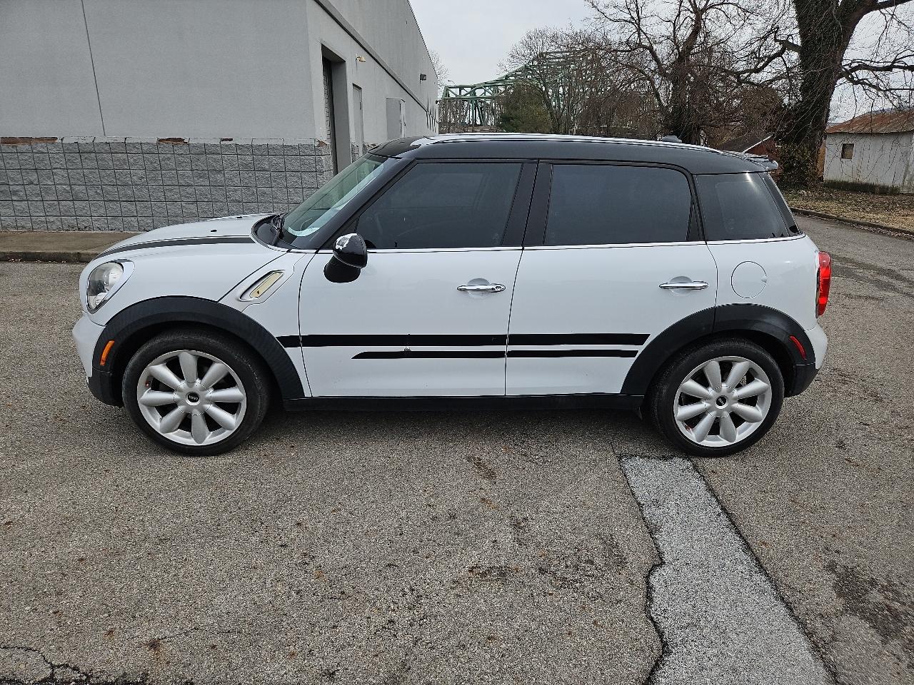 MINI Countryman Base 2015