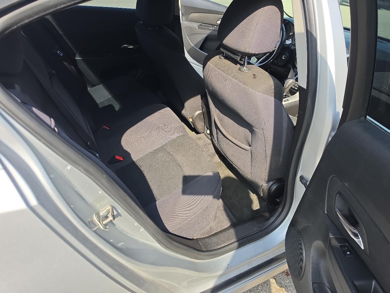 Chevrolet Cruze 1LT Auto 2013