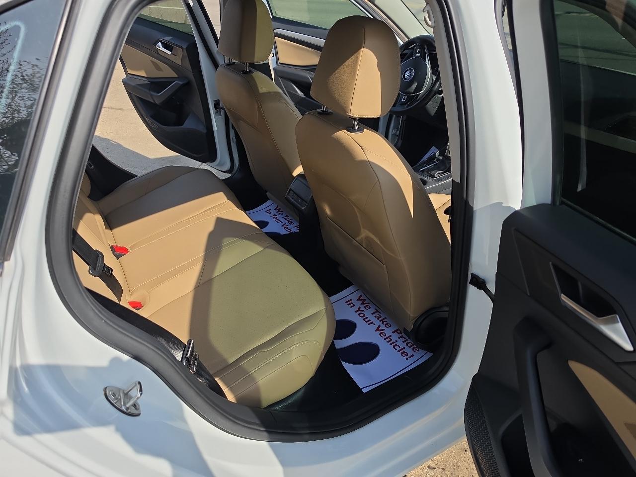Volkswagen Jetta 1.4T S 8A 2019