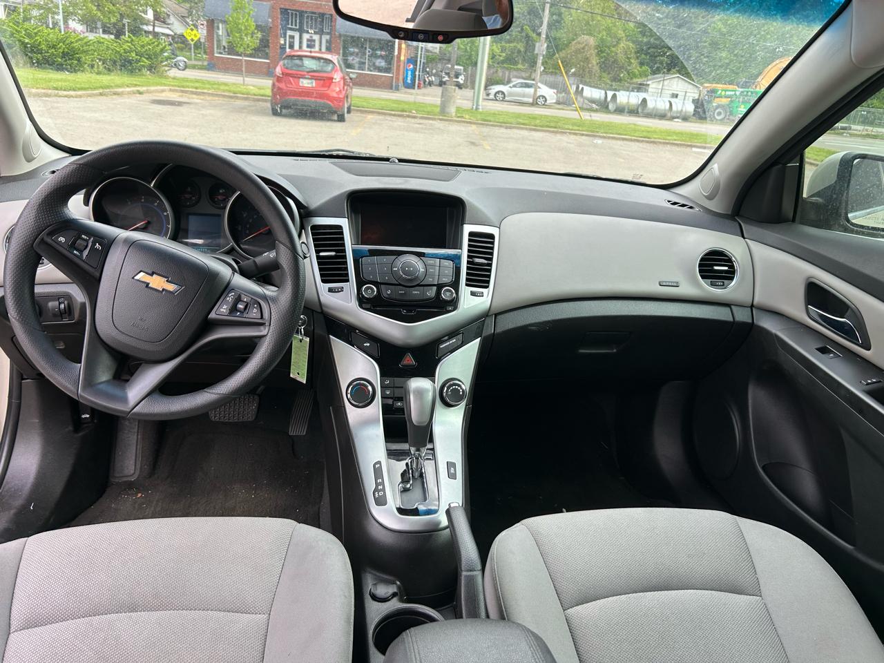 Chevrolet Cruze 1LT Auto 2015