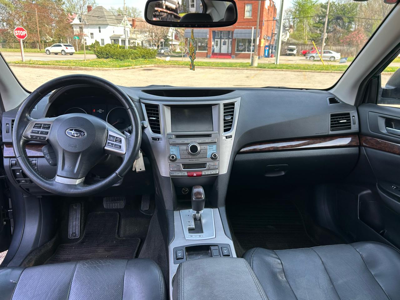 Subaru Legacy 2.5i Limited 2014