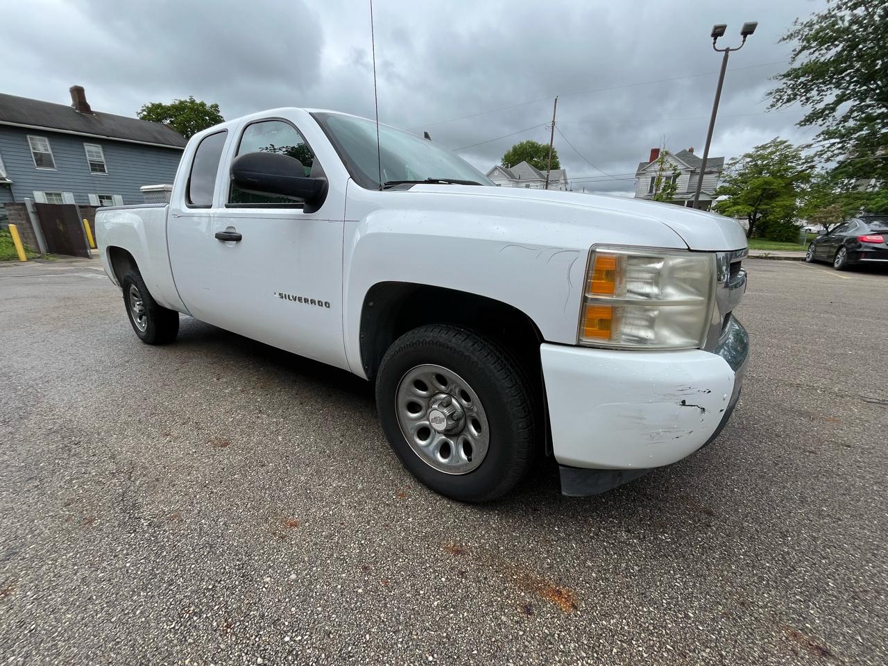 Chevrolet Silverado 1500 Work Truck Ext. Cab Long Box 2WD 2009