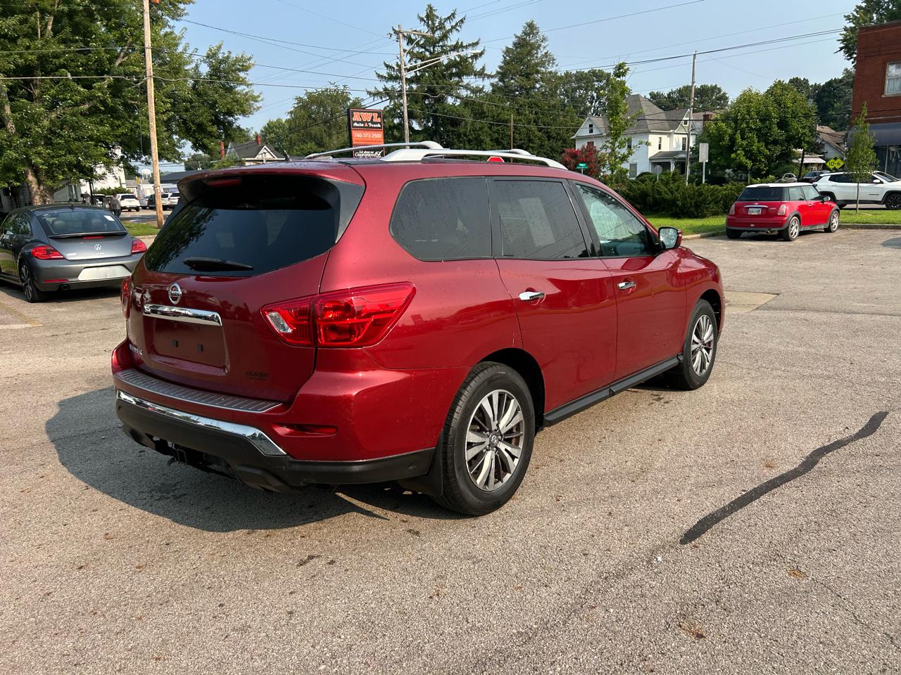 Nissan Pathfinder S 2WD 2017