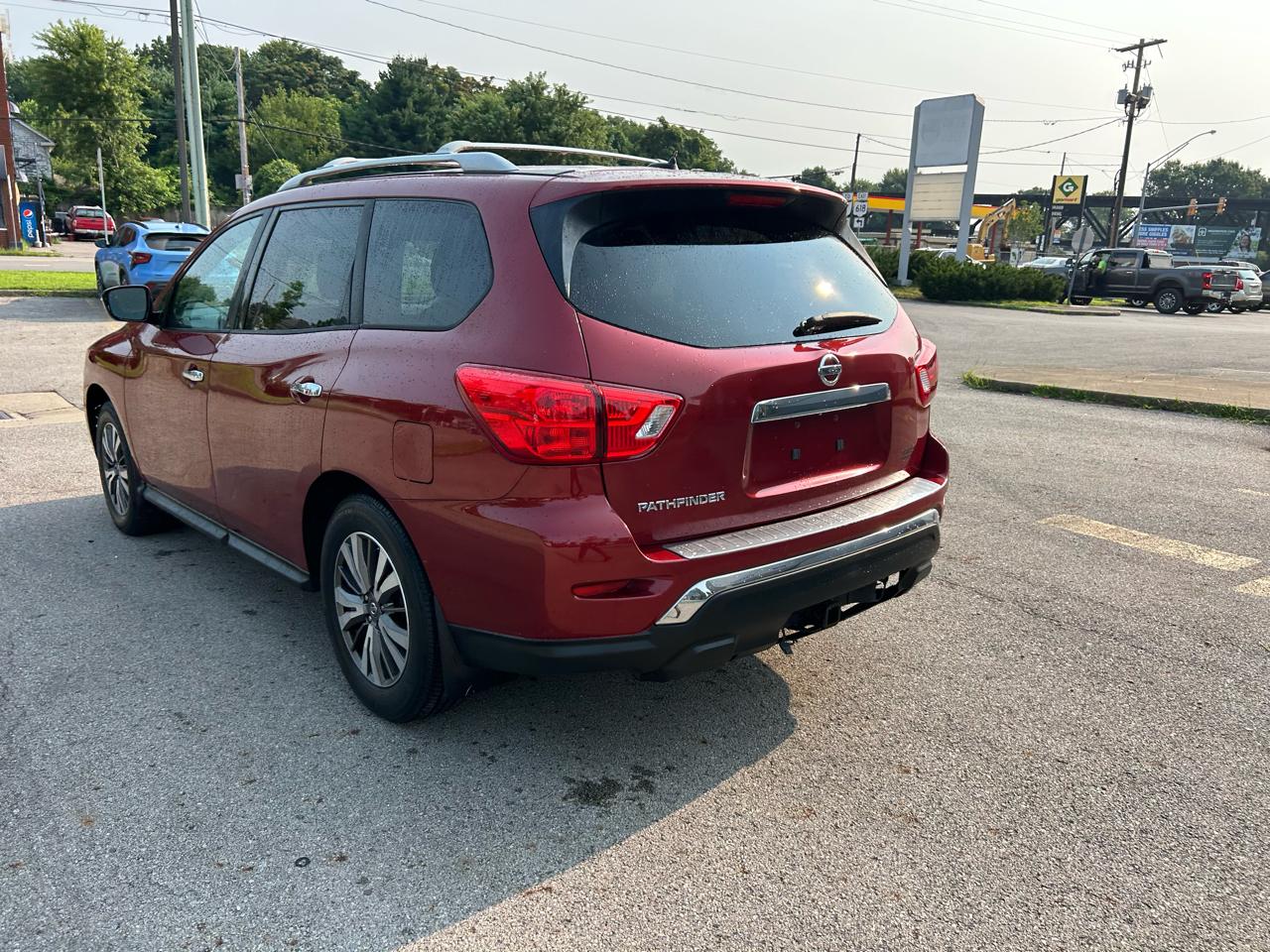 Nissan Pathfinder S 2WD 2017