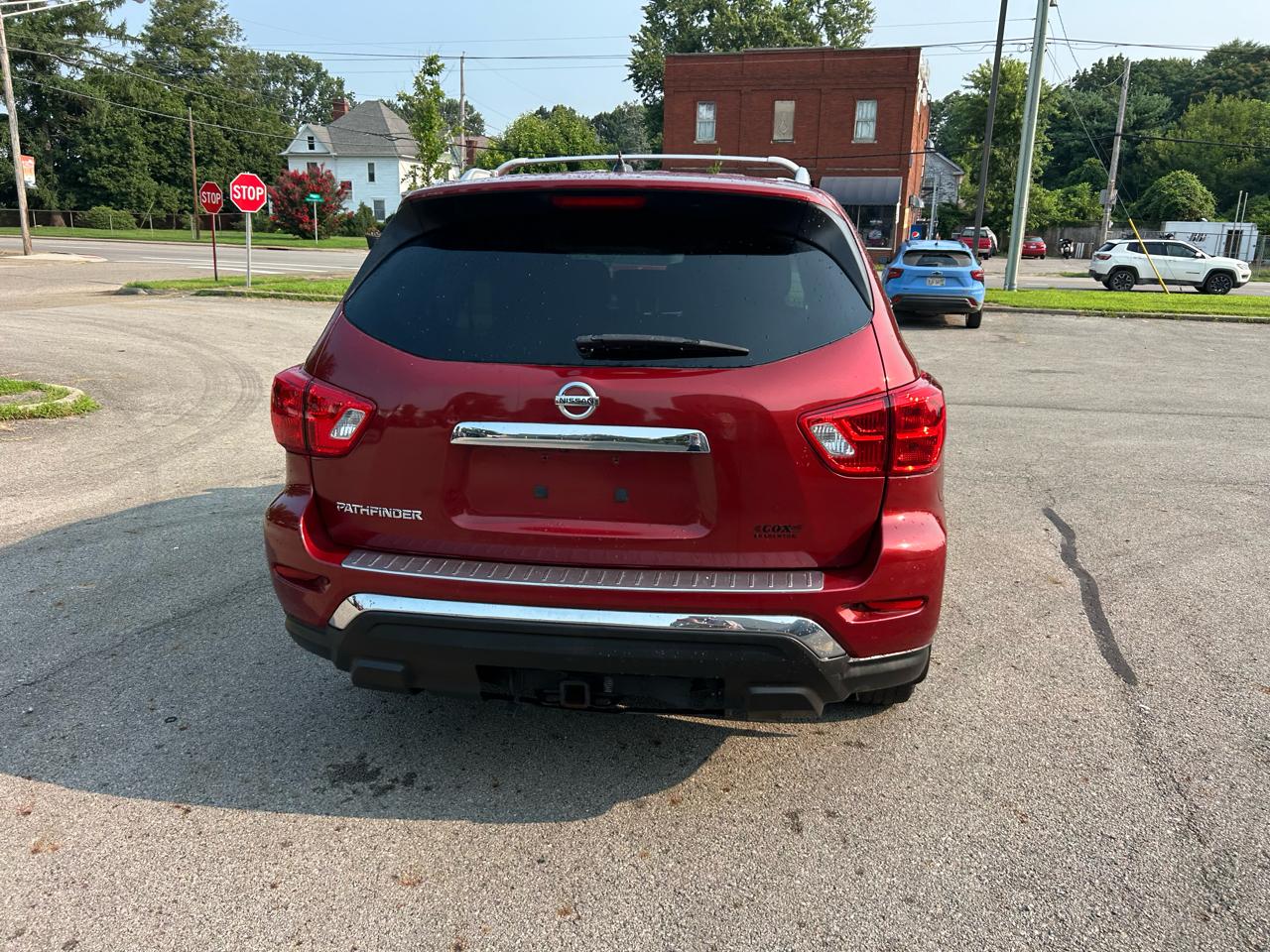 Nissan Pathfinder S 2WD 2017