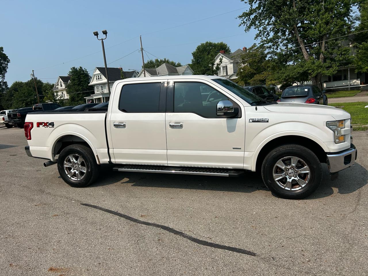 Ford F-150 XL SuperCrew 5.5-ft. Bed 4WD 2016