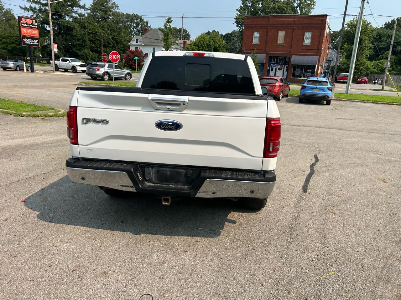 Ford F-150 XL SuperCrew 5.5-ft. Bed 4WD 2016