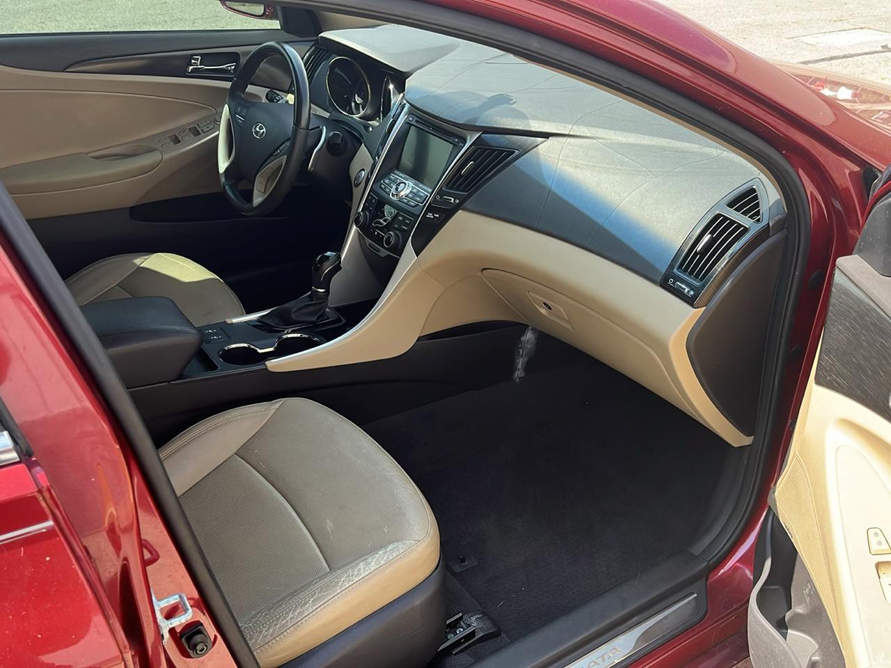 Hyundai Sonata SE Auto 2013