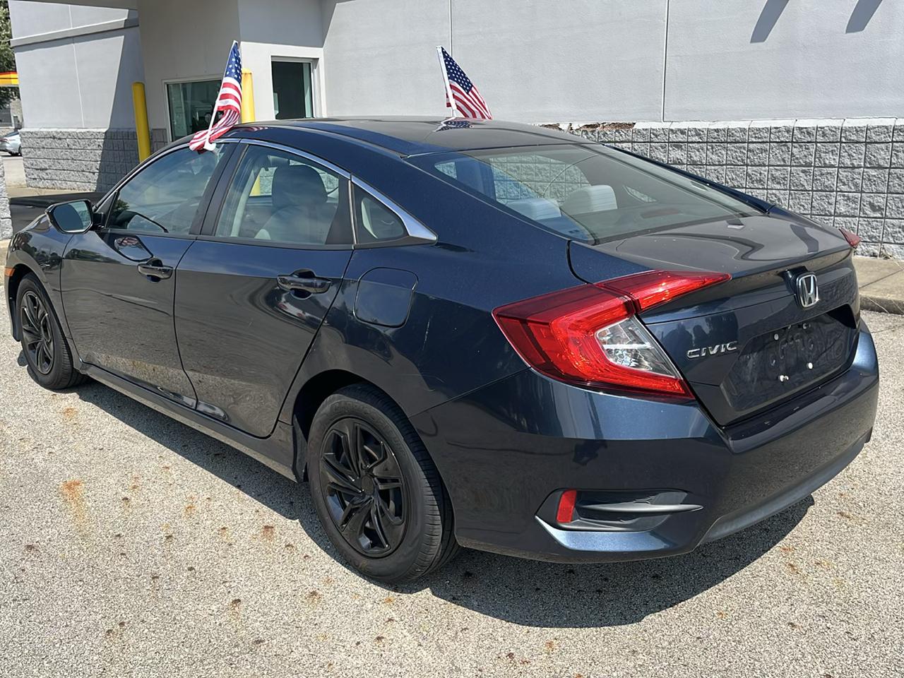 Honda Civic LX Sedan CVT 2017