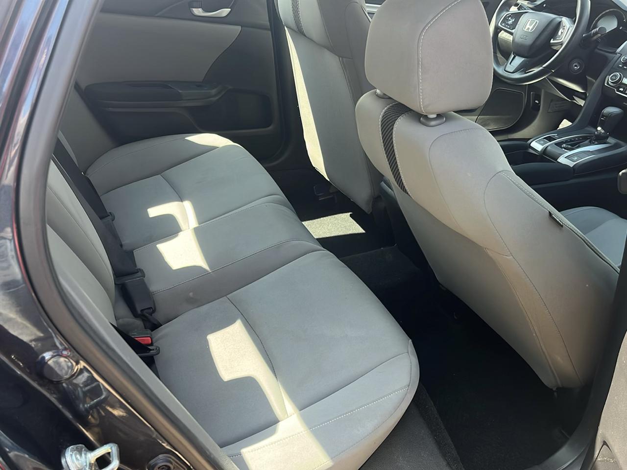 Honda Civic LX Sedan CVT 2017