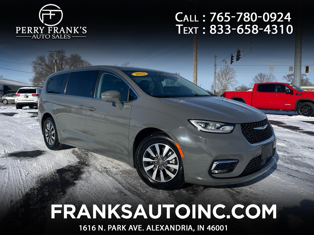 2022 Chrysler Pacifica Hybrid Touring L FWD