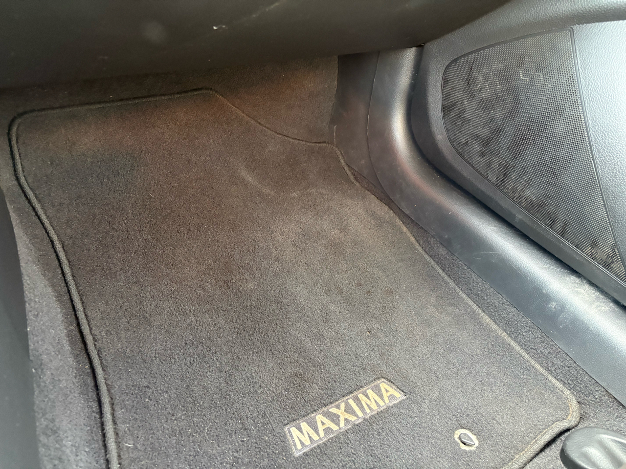 Nissan Maxima 4dr Sdn V6 CVT 3.5 SV w/Sport Pkg 2011