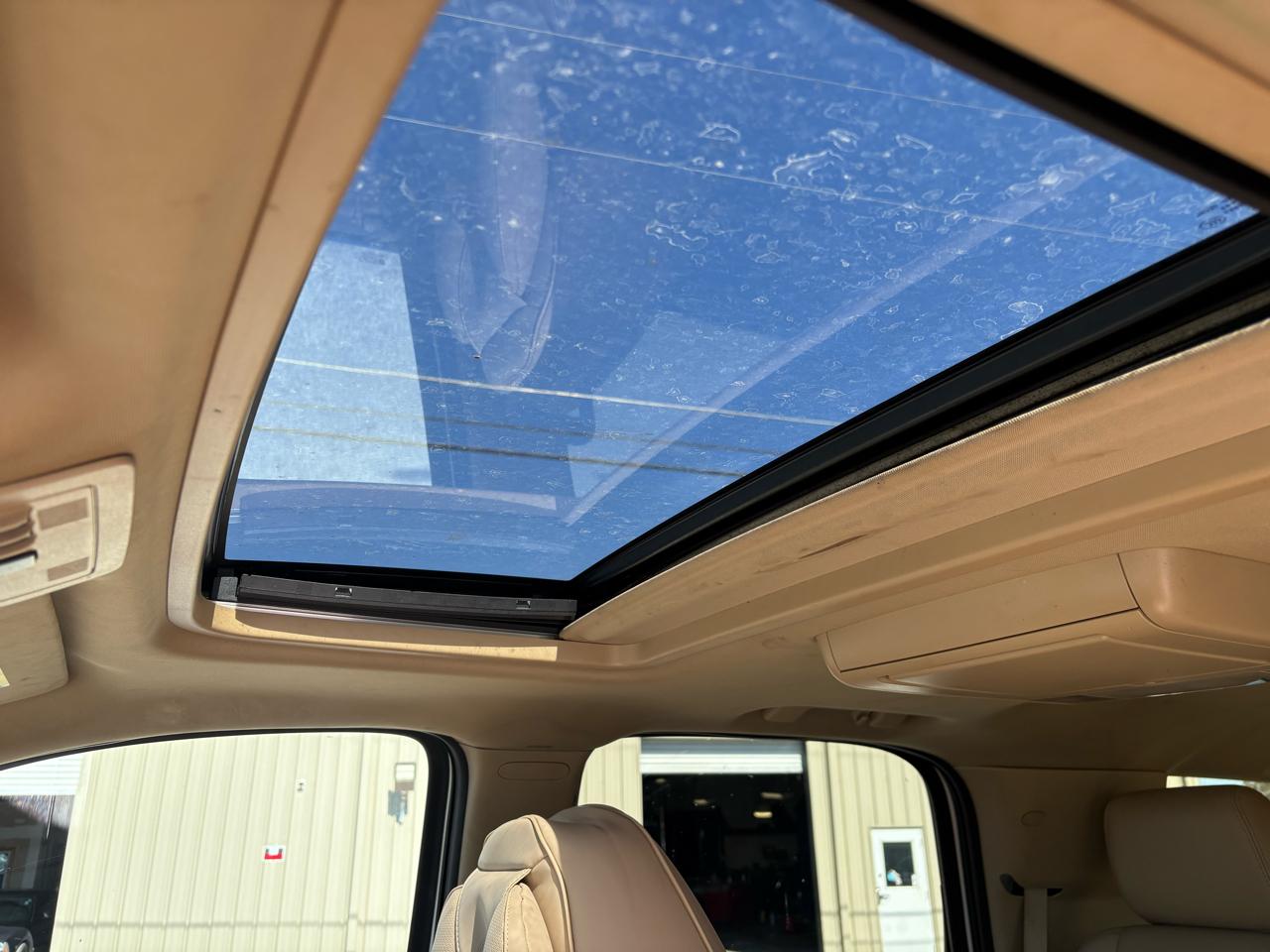 Chevrolet Tahoe 4WD 4dr 1500 LTZ 2012