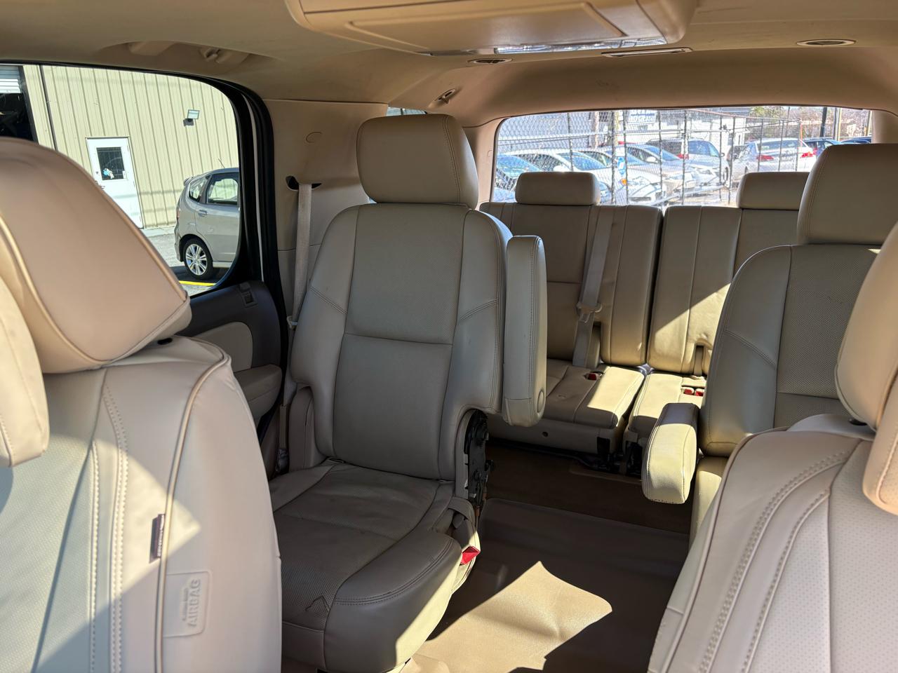 Chevrolet Tahoe 4WD 4dr 1500 LTZ 2012