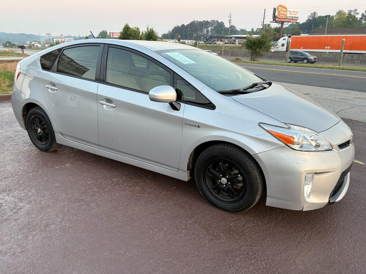 Toyota Prius 5dr HB Four (Natl) 2015