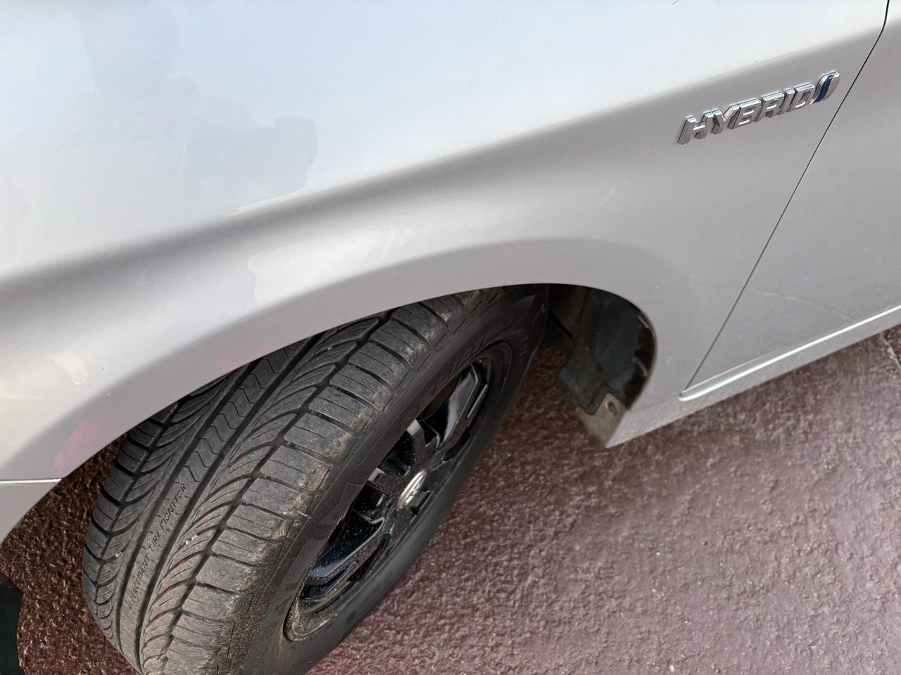 Toyota Prius 5dr HB Four (Natl) 2015