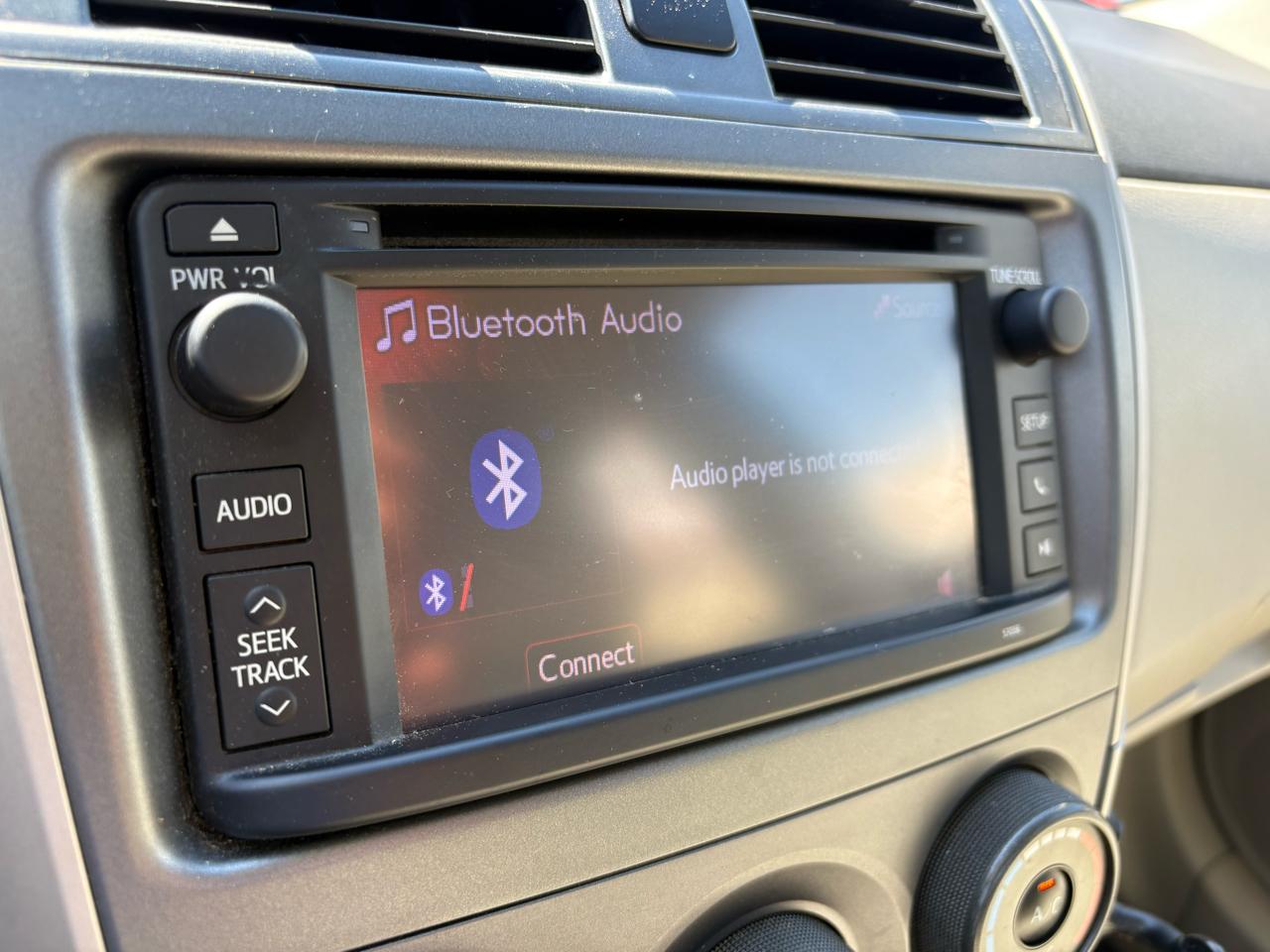 Toyota Corolla 4dr Sdn Auto LE Special Edition (Natl) 2013