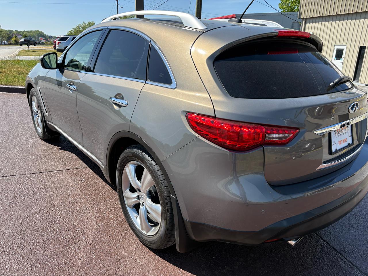 Infiniti FX35 RWD 4dr 2009
